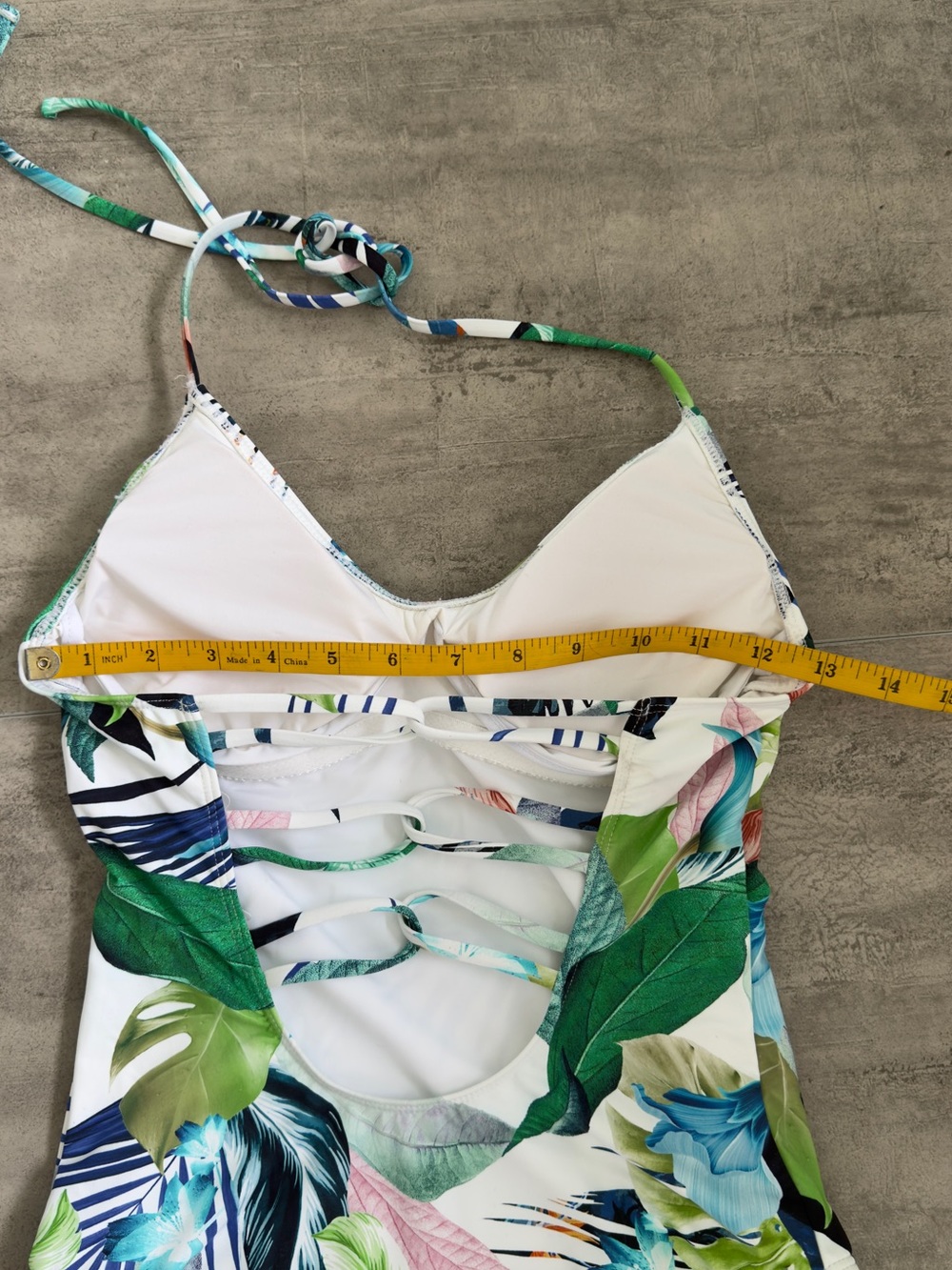 LA BLANCA one-piece halter swimsuit Size 4 NWOT - Picture 7 of 16